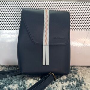 Raven + Lily Navy Pouch